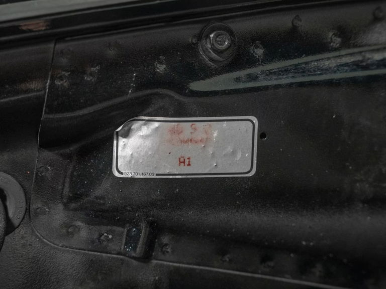 Porsche 911 Carrera 3.2