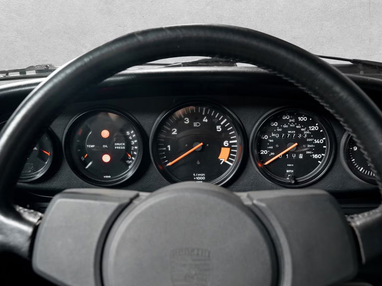 Porsche 911 Carrera 3.2