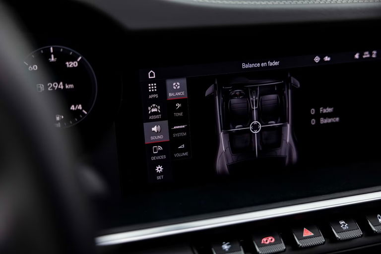 Porsche 992 Carrera 4S