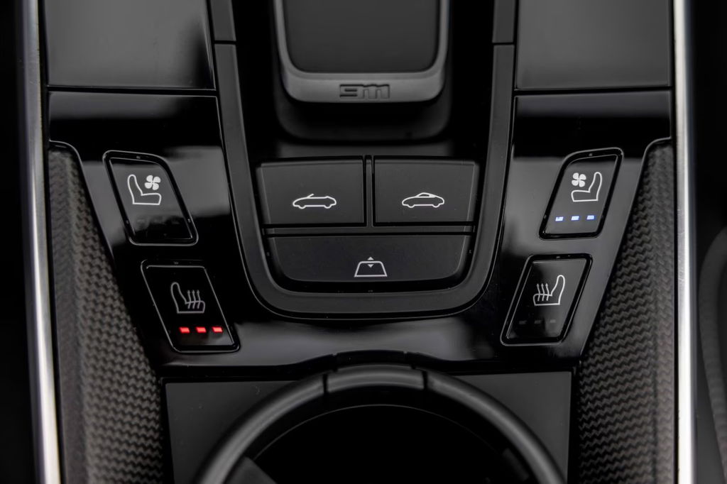 Porsche 992 Carrera 4S