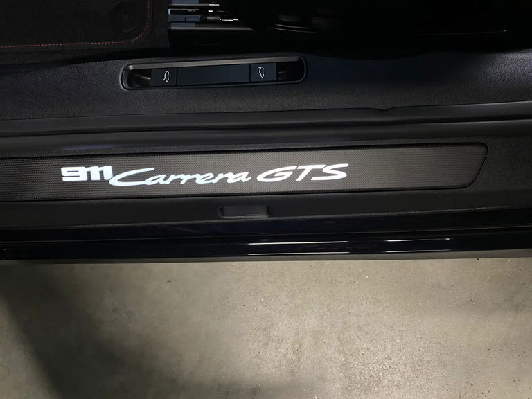 Porsche 992.2 Carrera GTS