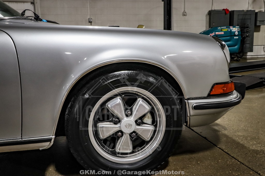Porsche 911 T (US)