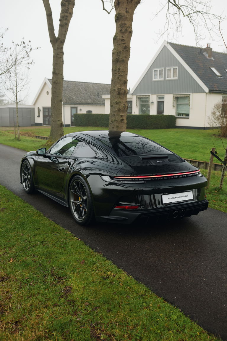 Porsche 992 GT3 Touring