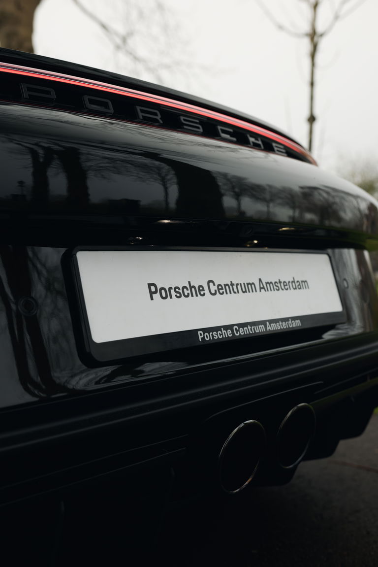 Porsche 992 GT3 Touring