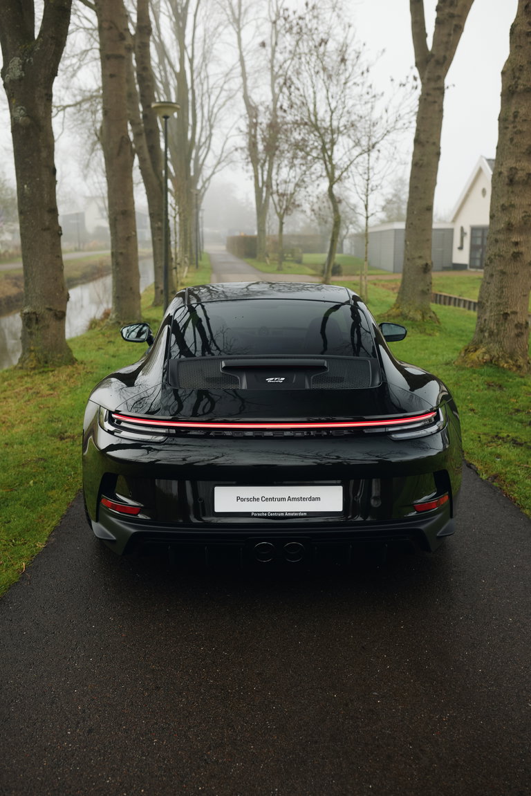 Porsche 992 GT3 Touring