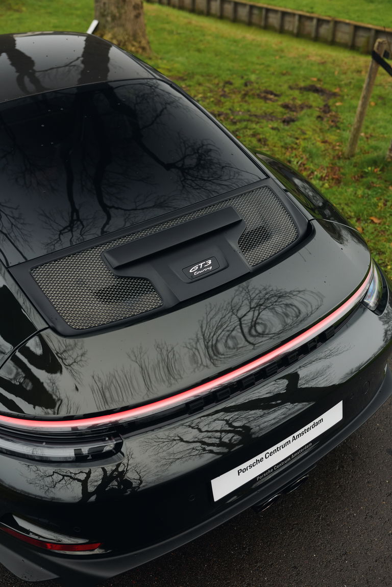 Porsche 992 GT3 Touring