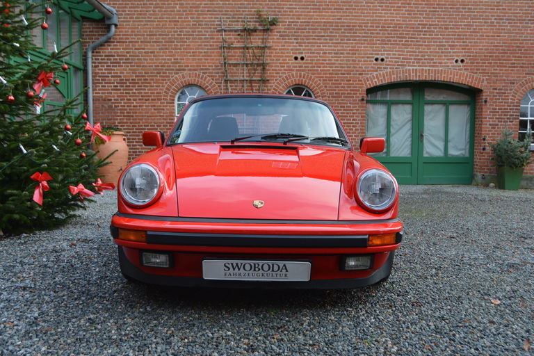 Porsche 911 Carrera 3.2 (KAT)
