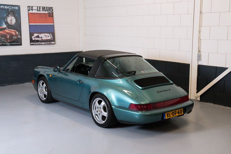 Porsche 964 Carrera 4