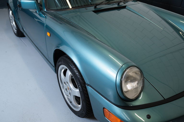 Porsche 964 Carrera 4