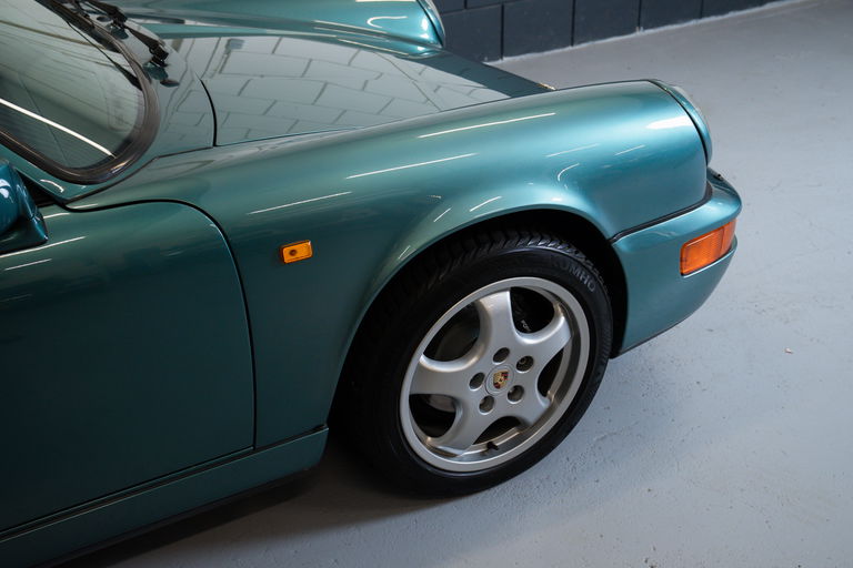 Porsche 964 Carrera 4