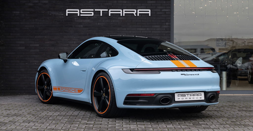 Porsche 992 Carrera 4S