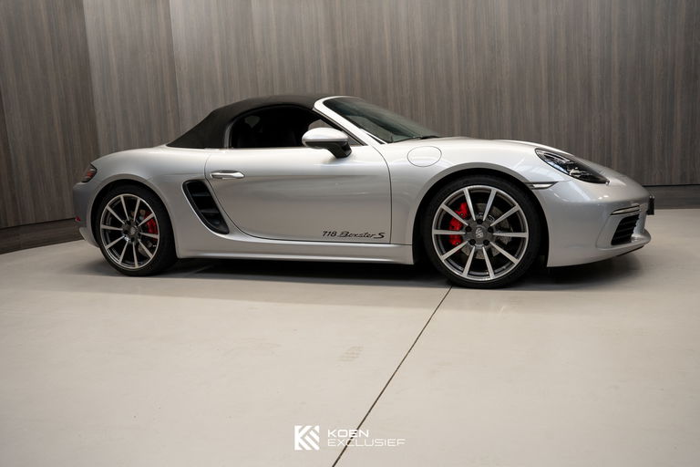 Porsche 718 Boxster S