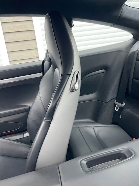 Porsche 991 Carrera 4 Black Edition