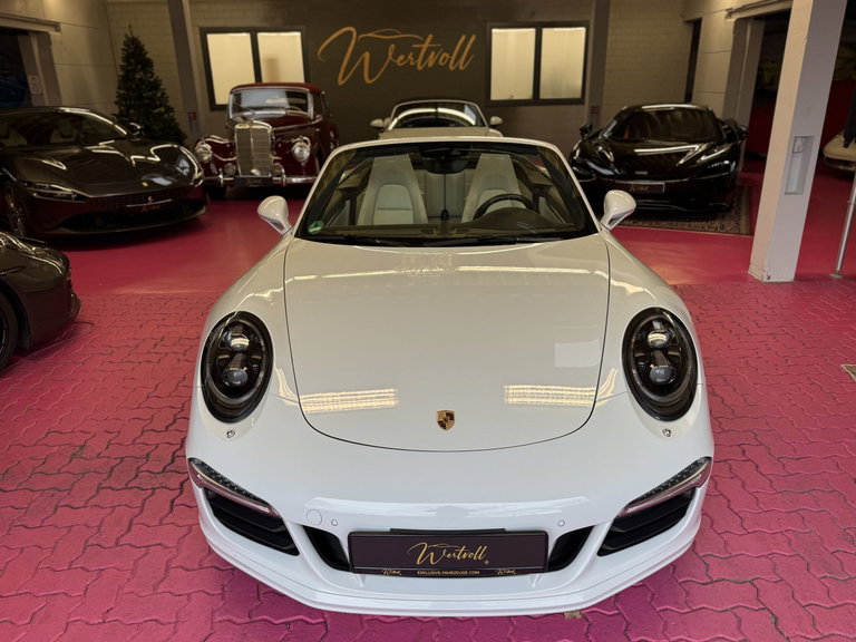 Porsche 991 Carrera 4