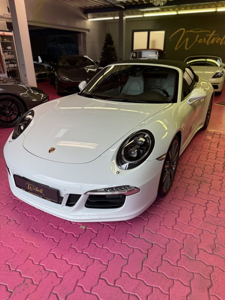 Porsche 991 Carrera 4