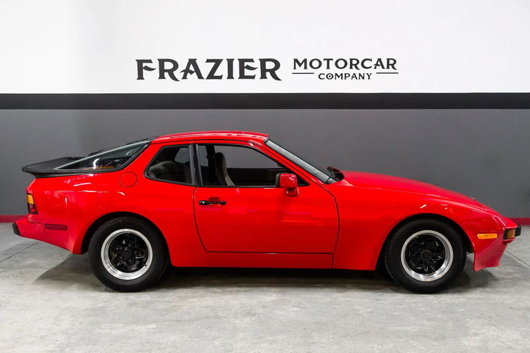 Porsche 944 Coupé
