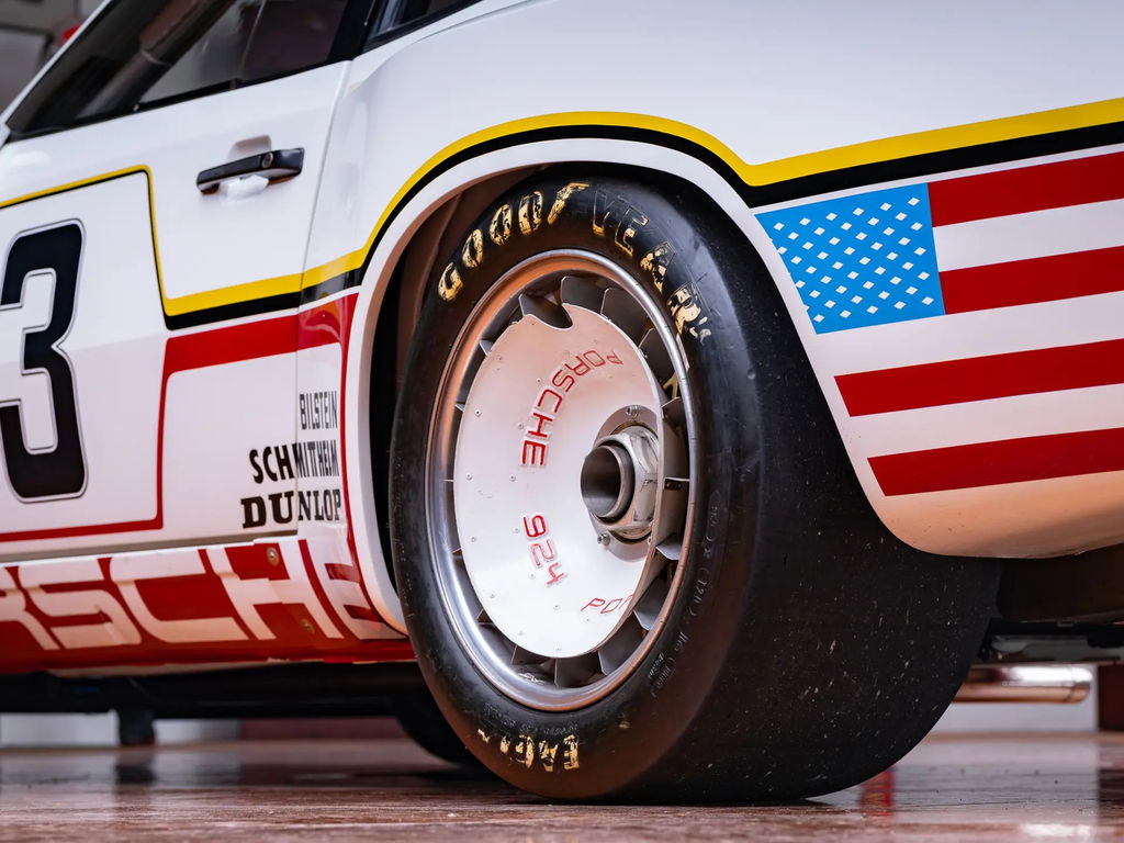 Porsche 924 Carrera GTP
