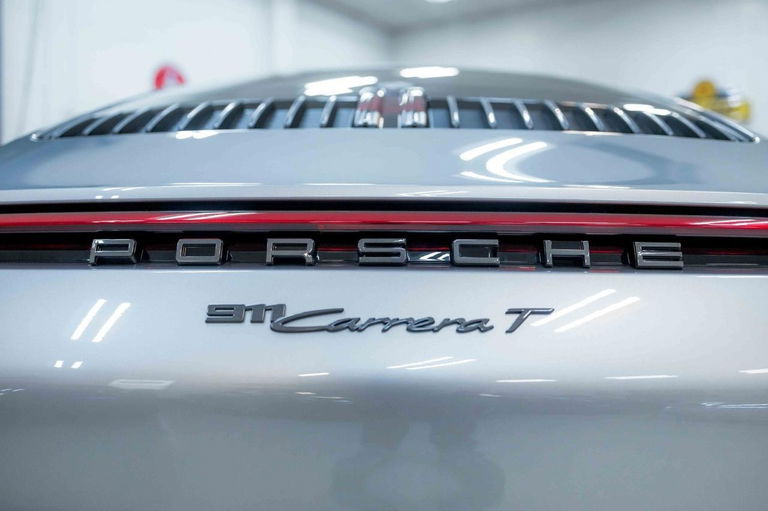 Porsche 992 Carrera T