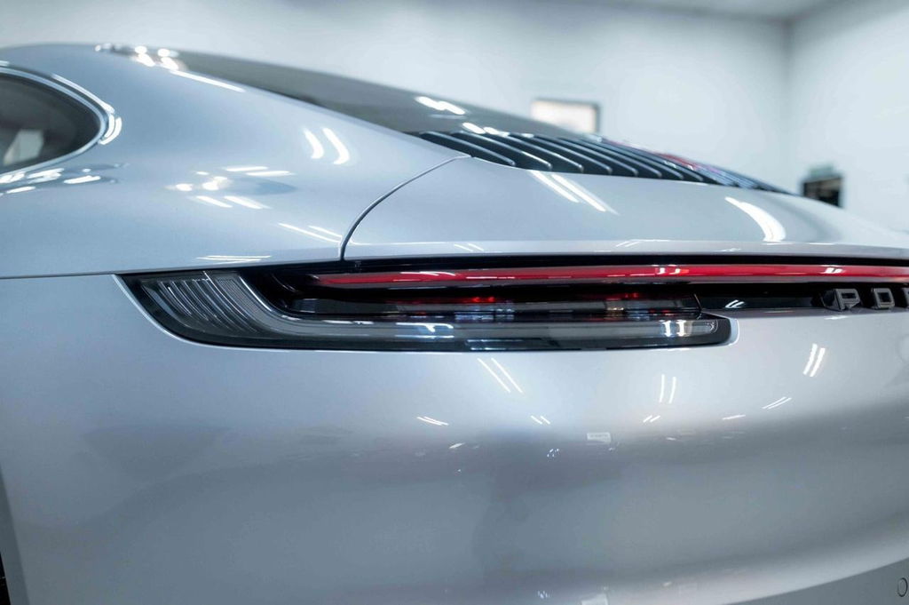 Porsche 992 Carrera T