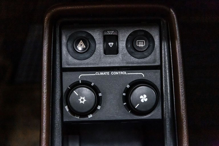 Porsche 911 Carrera 3.2 (US)