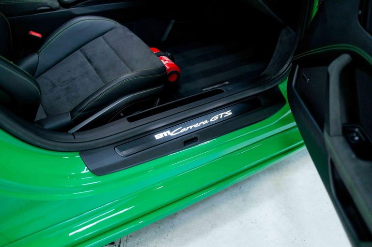 Porsche 992 Carrera GTS