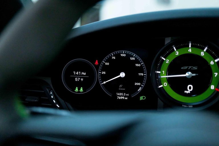 Porsche 992 Carrera GTS