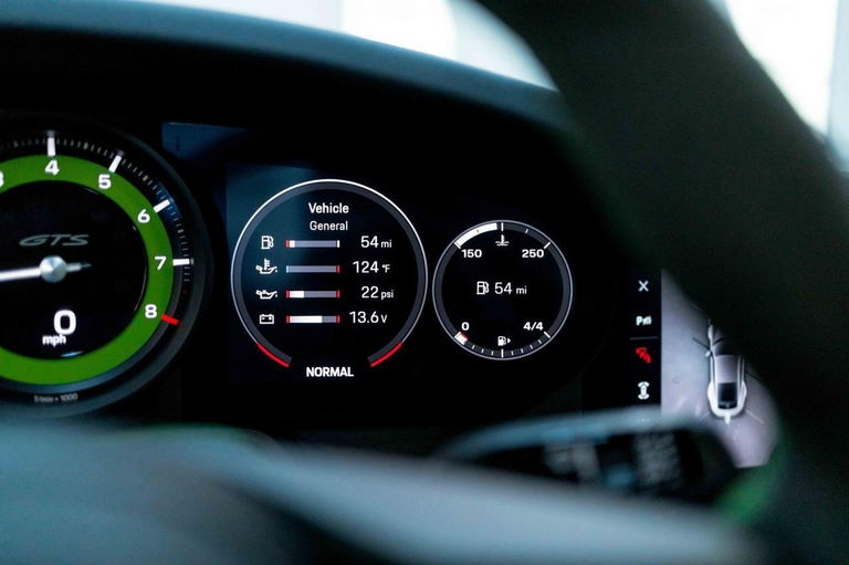 Porsche 992 Carrera GTS