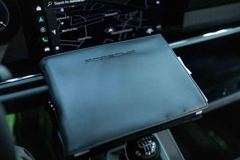 Porsche 992 Carrera T