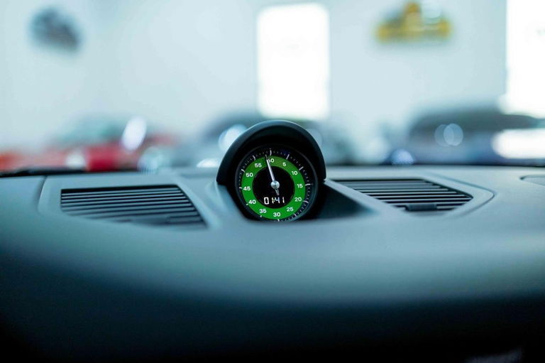 Porsche 992 Carrera GTS