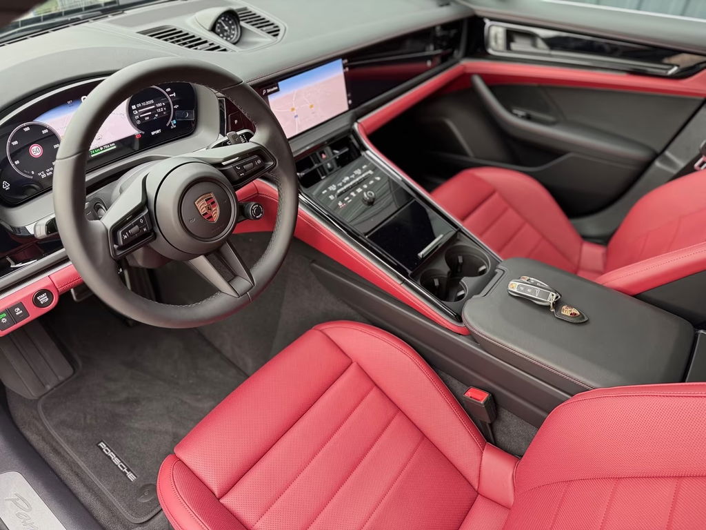 Porsche Panamera 4 E-Hybrid