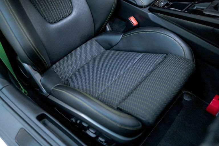 Porsche 992 Carrera T