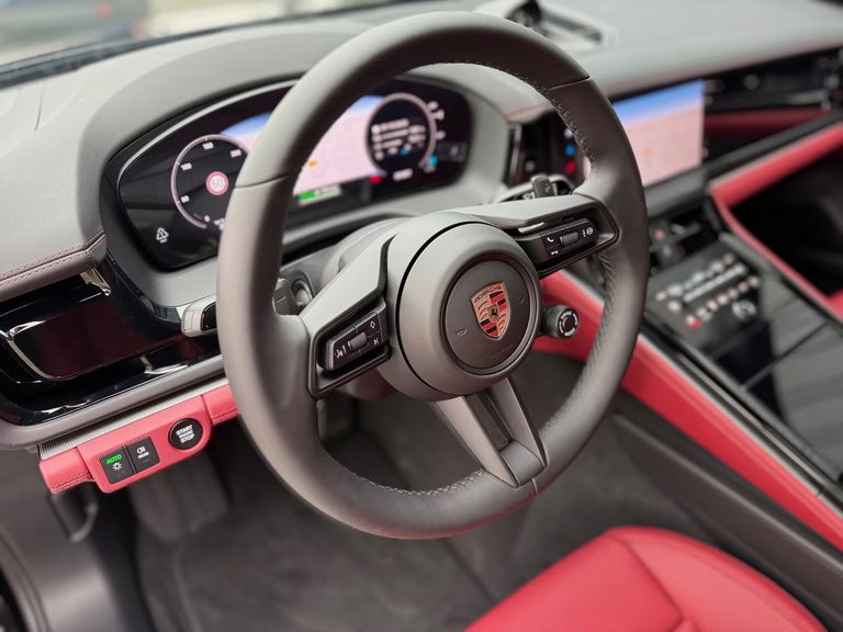 Porsche Panamera 4 E-Hybrid