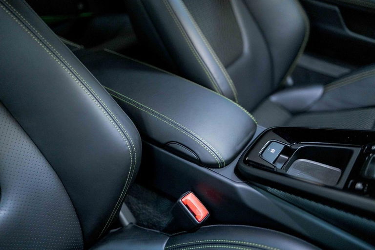 Porsche 992 Carrera T