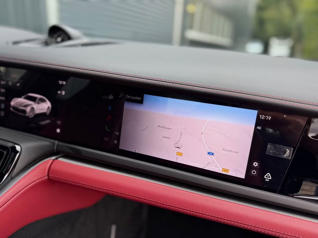 Porsche Panamera 4 E-Hybrid