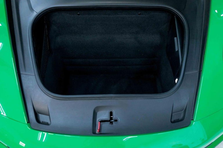 Porsche 992 Carrera GTS