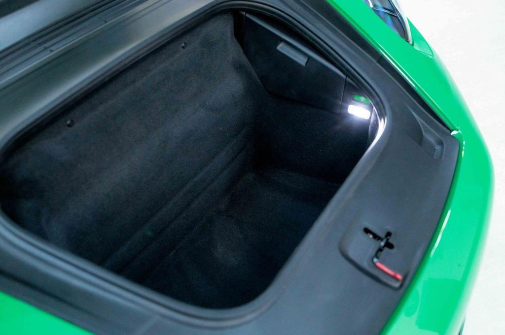 Porsche 992 Carrera GTS