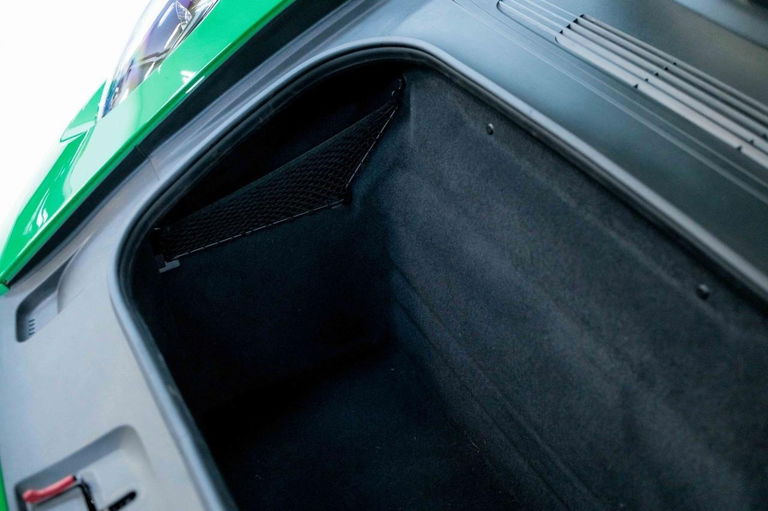 Porsche 992 Carrera GTS