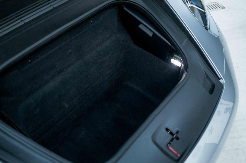 Porsche 992 Carrera T