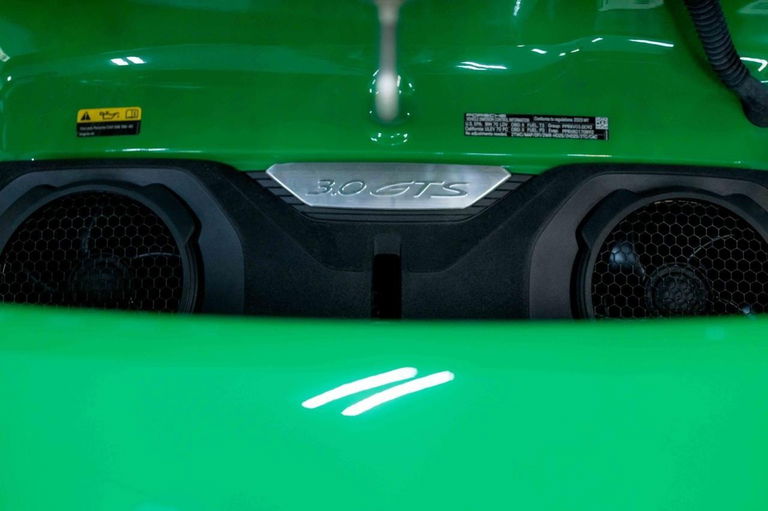 Porsche 992 Carrera GTS