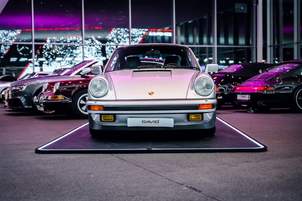 Porsche 911 Carrera 3.2