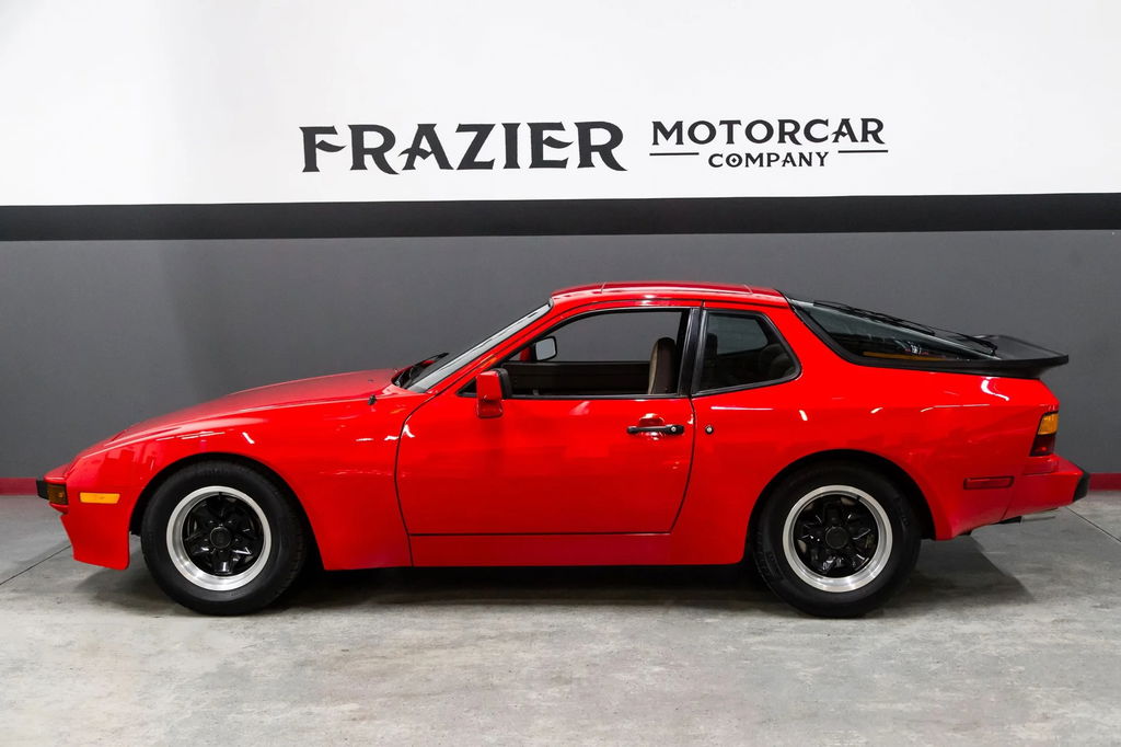 Porsche 944 Coupé