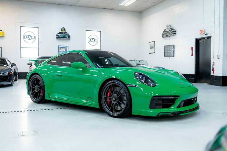 Porsche 992 Carrera GTS