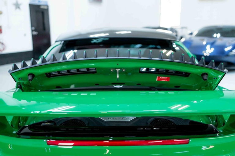 Porsche 992 Carrera GTS