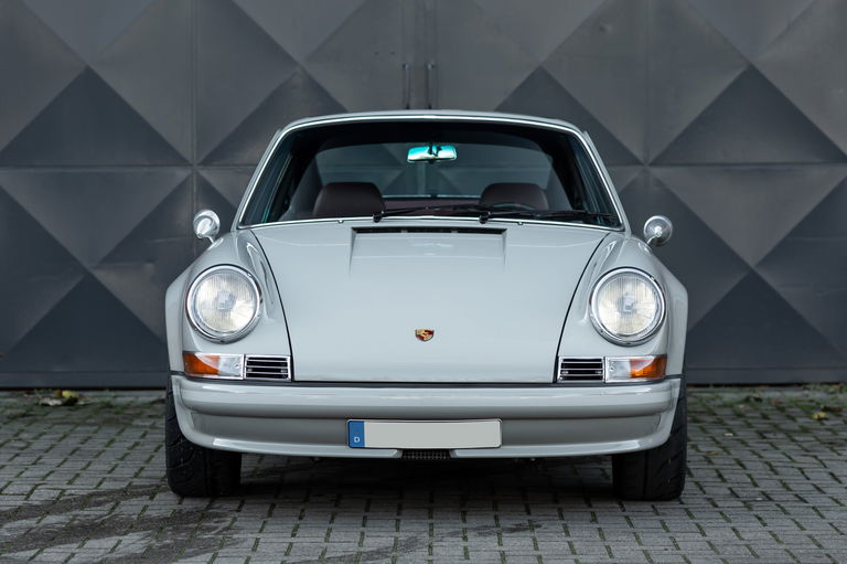 Porsche 911 Backdate