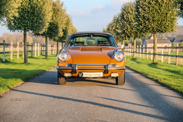Porsche 911 T