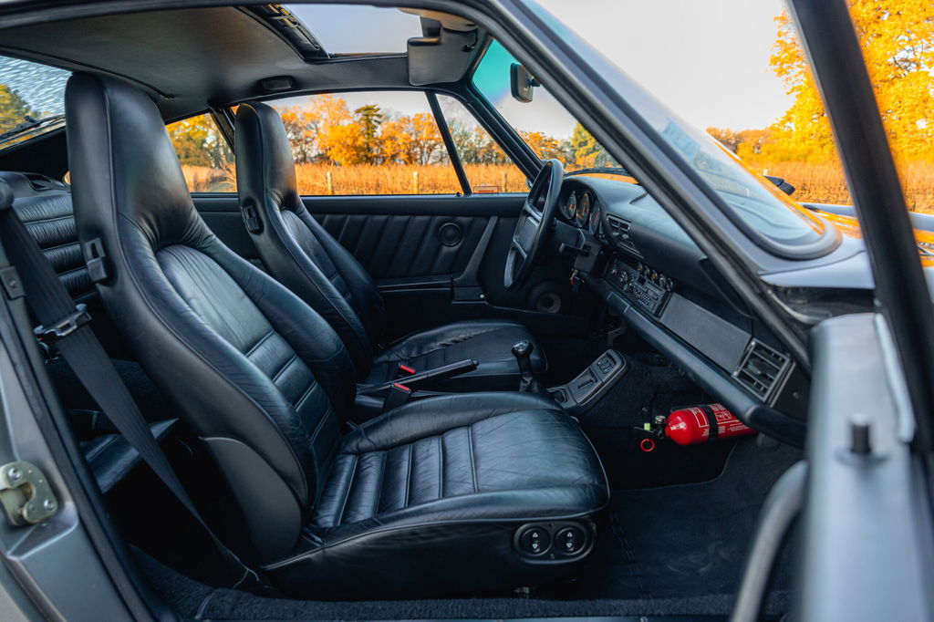 Porsche 964 Carrera 2