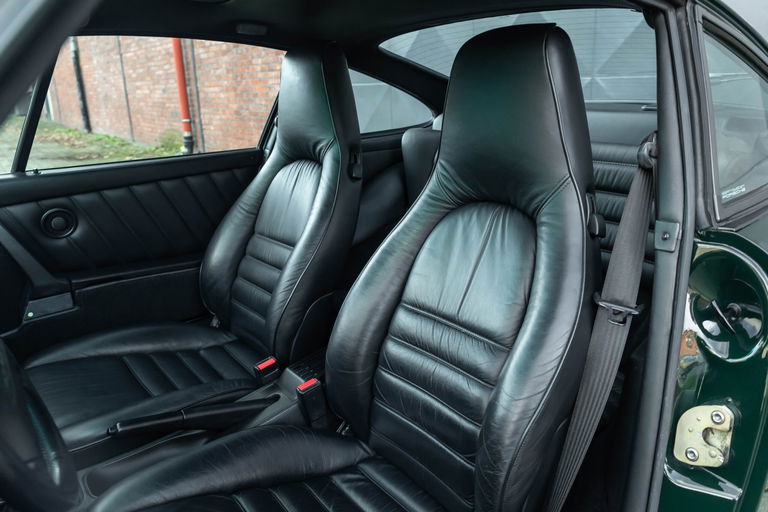 Porsche 964 Carrera 4