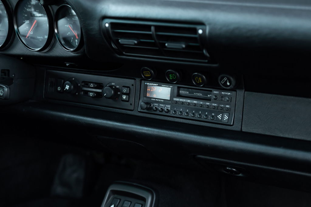 Porsche 964 Carrera 4