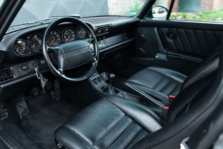Porsche 964 Carrera 4