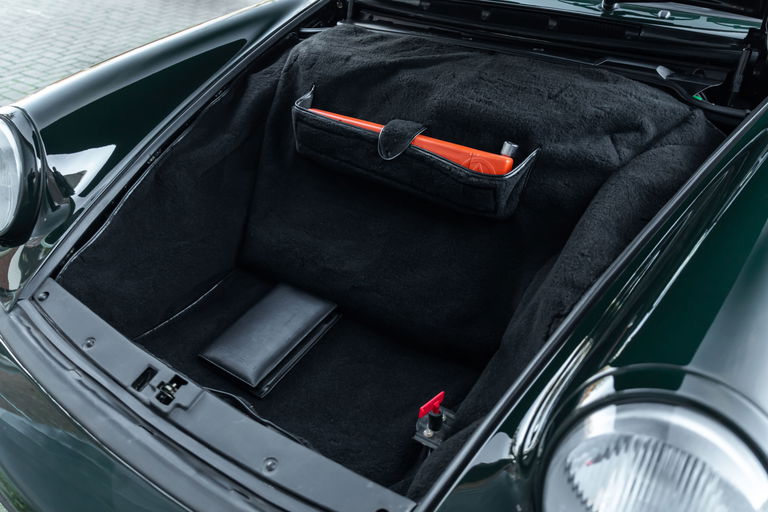 Porsche 964 Carrera 4